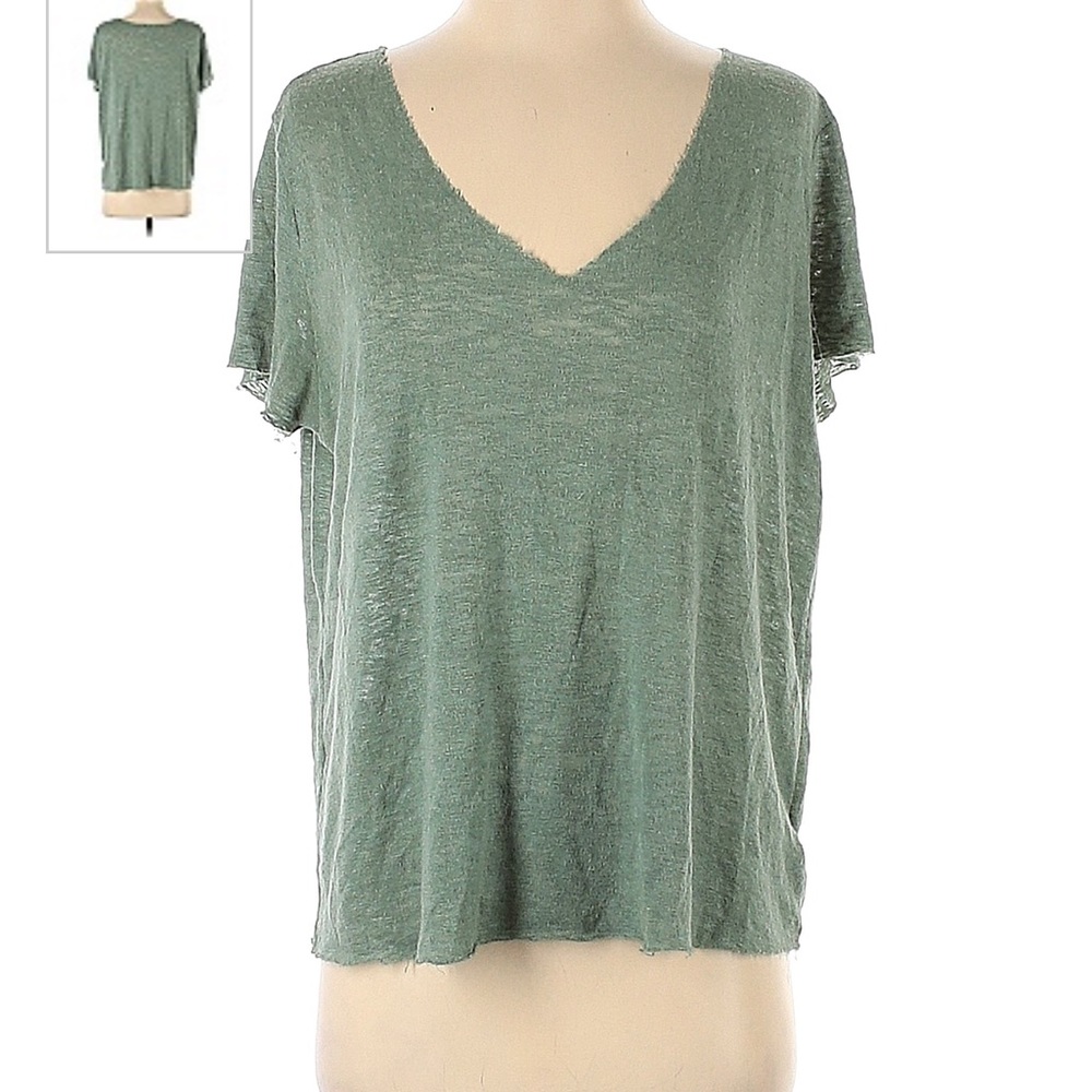 Urban outfitters green textured vneck